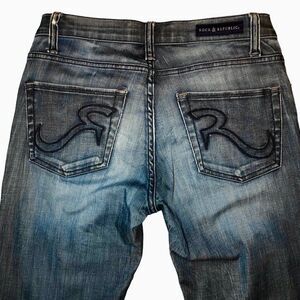 Rock & Republic Berlin Mid Rise Skinny Jeans in Distressed Blue Wash Women’s 6